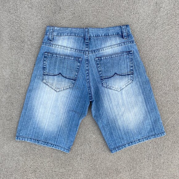 Vintage Y2K Avirex baggy denim shorts jorts - Picture 3 of 3